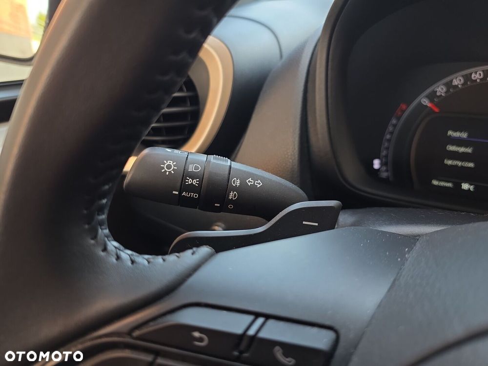Toyota Aygo X 1.0 VVT-i Style CVT - 27