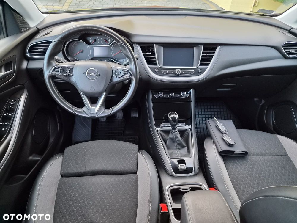Opel Grandland X 1.2 T Elite S&S - 9