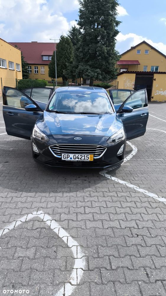 Ford Focus - 1
