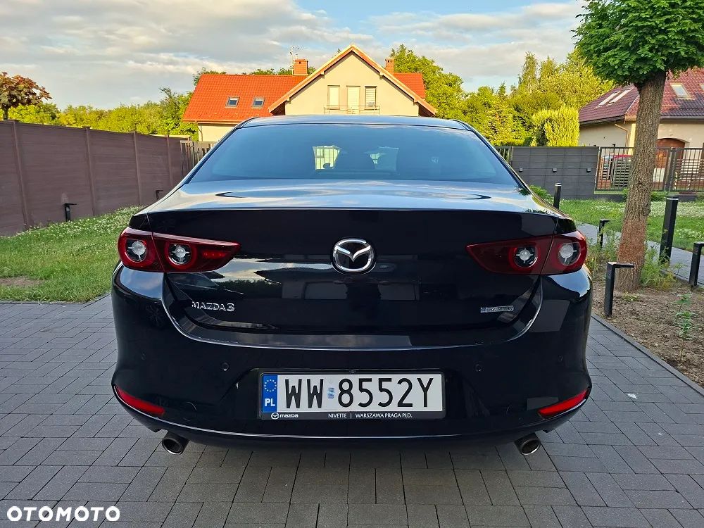 Mazda 3 2.0 mHEV Hikari - 3