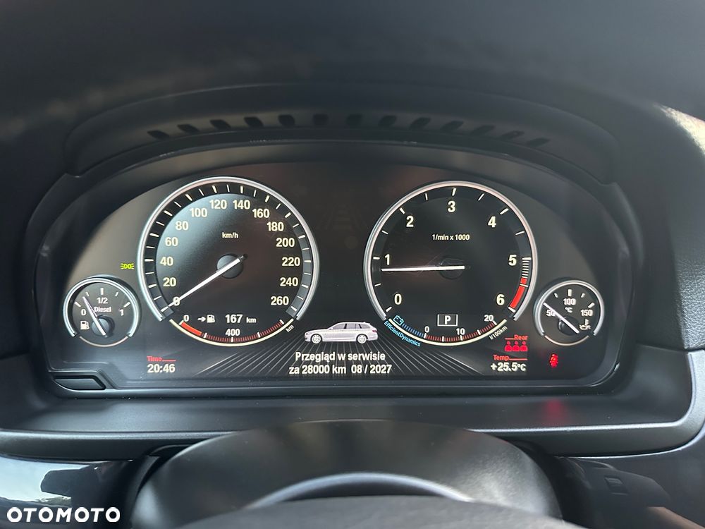 BMW Seria 5 525d Sport-Aut Modern Line - 27