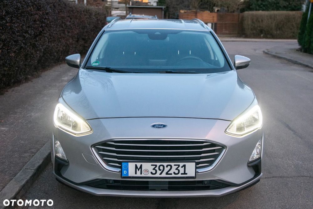 Ford Focus SW 1.5 EcoBlue S&S TITANIUM - 9