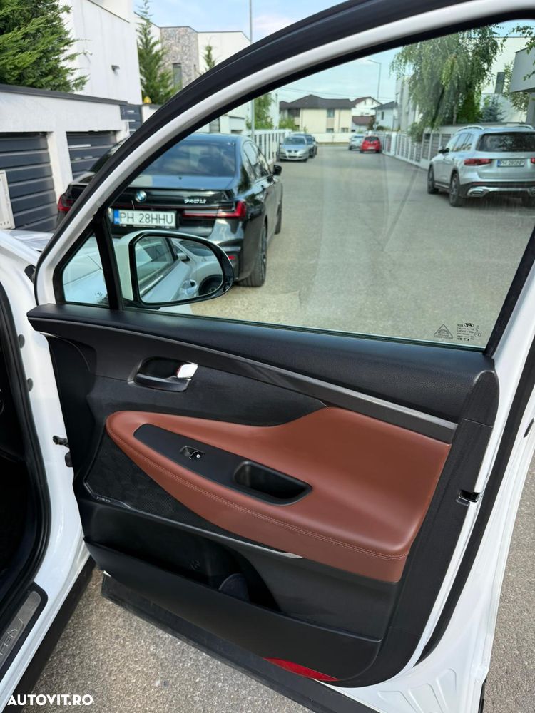 Hyundai Santa Fe 1.6 l 265 CP 4WD 6AT Luxury - 9