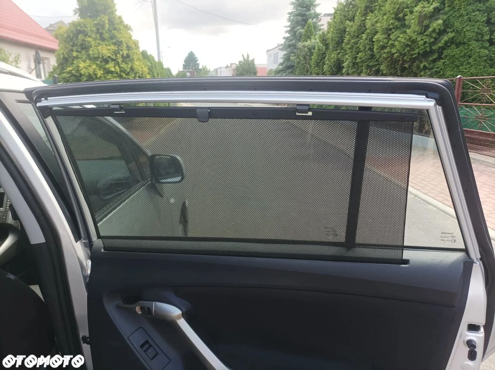 Toyota Verso 1.8 Premium EU5 MS - 18