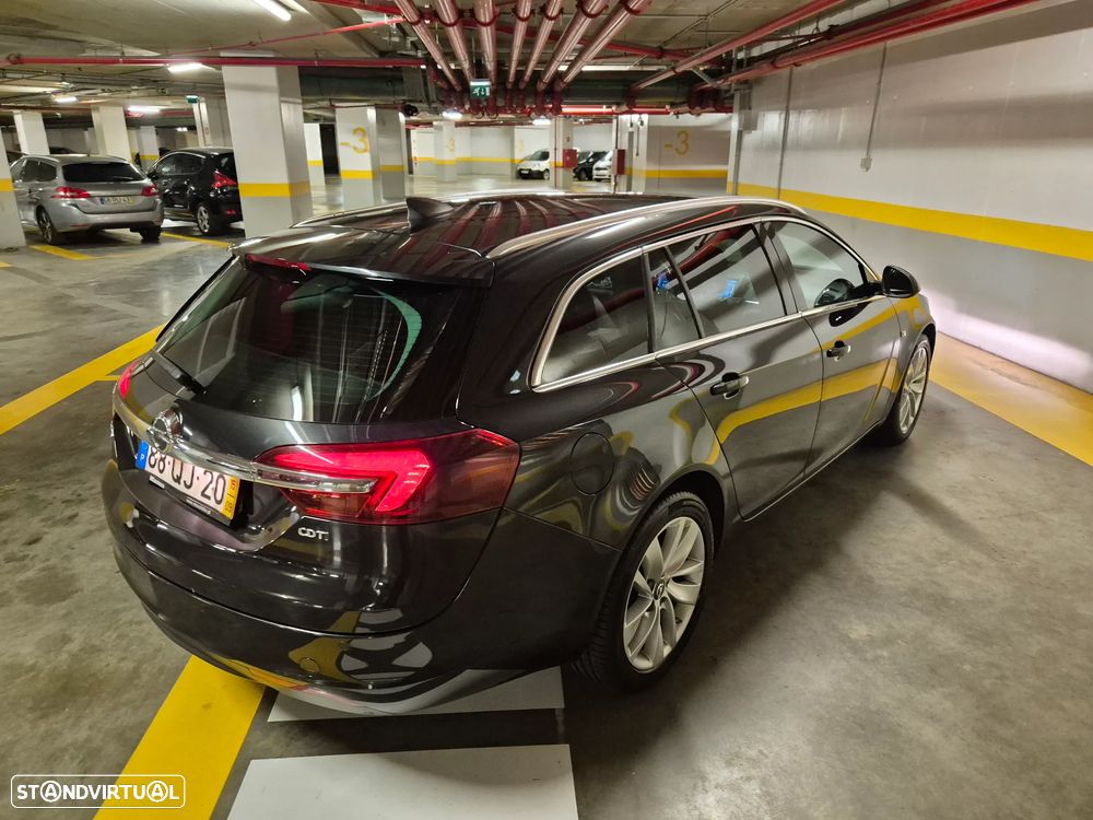Opel Insignia Sports Tourer 1.6 CDTi Cosmo S/S — fotografia 13