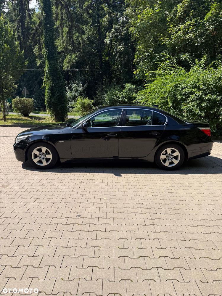 BMW Seria 5 520d - 8