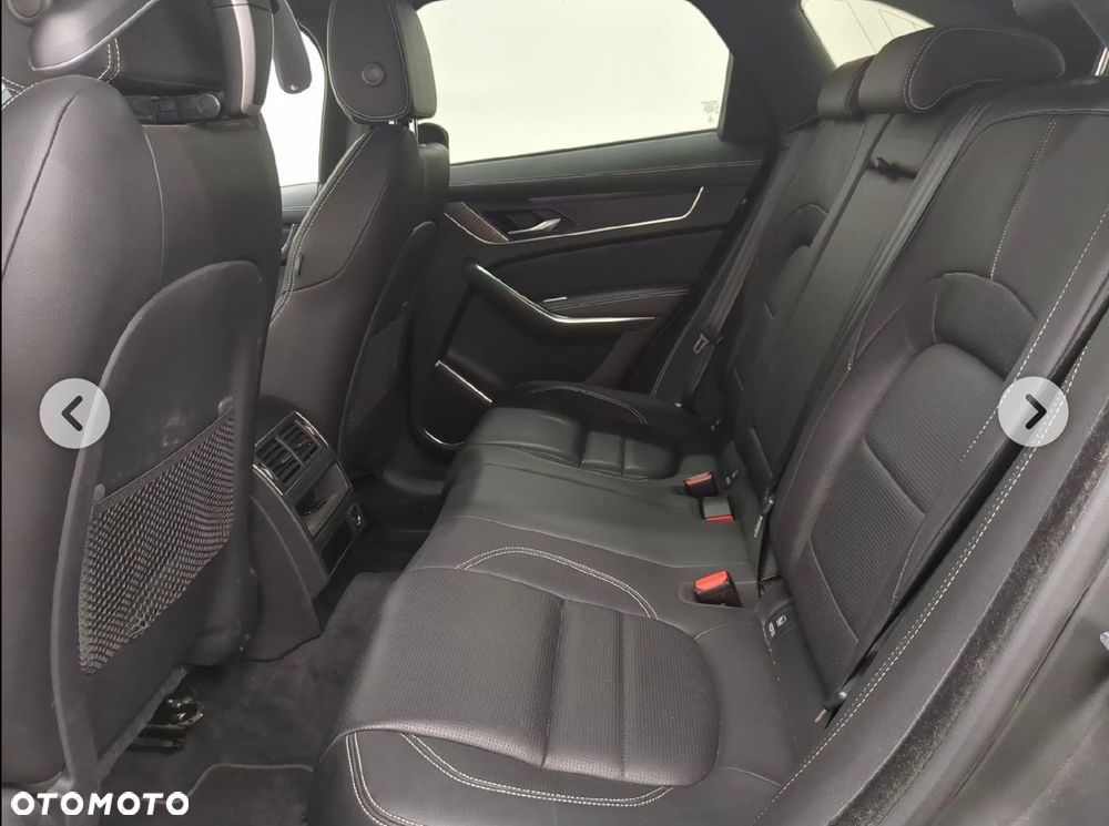 Jaguar F-Pace P400e AWD R-Dynamic S - 11
