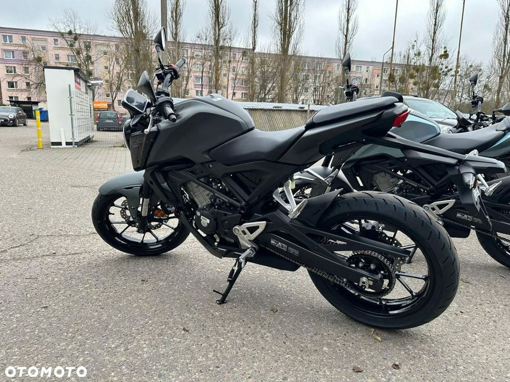 Honda CB - 15