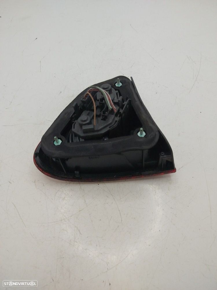 Farolim Stop Dto Seat Leon (1M1) - 2