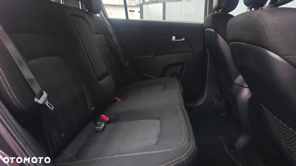 Kia Sportage 1.7 CRDI 2WD Vision - 9