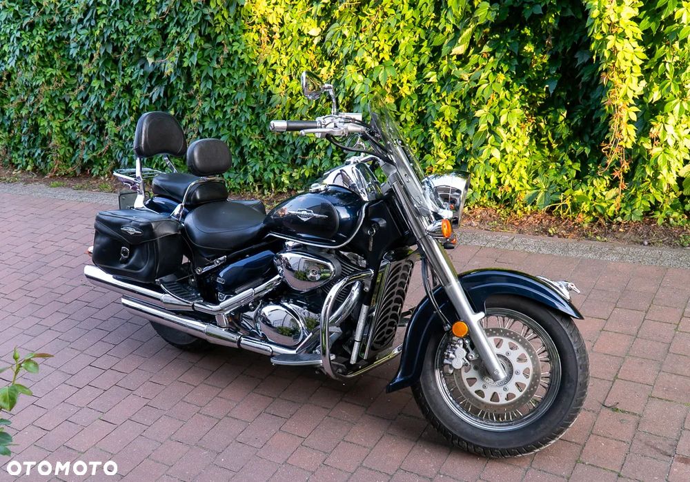 Suzuki VL 800 Volusia - Boulevard C50 - 1