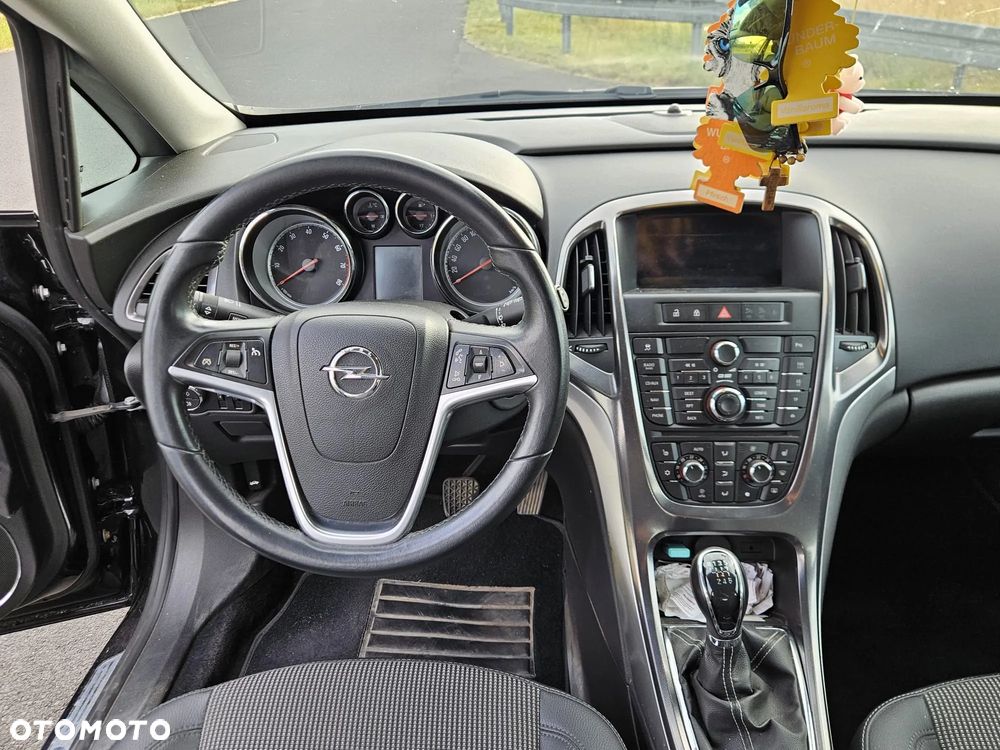 Opel Astra 1.6 Turbo Sport - 6