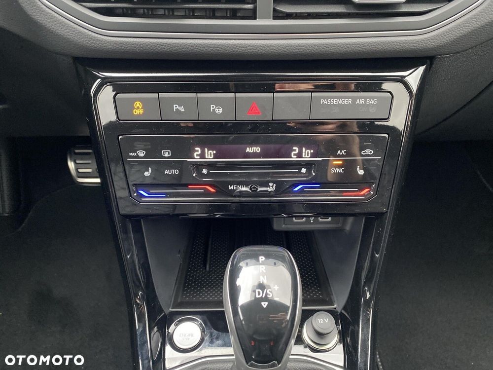 Volkswagen T-Cross - 27