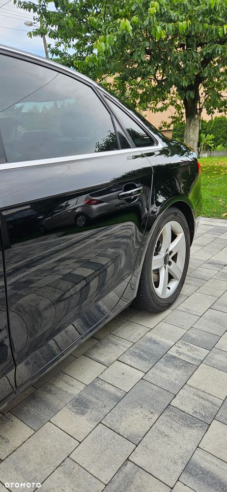 Audi A4 Limousine 2.0 TDI e - 10