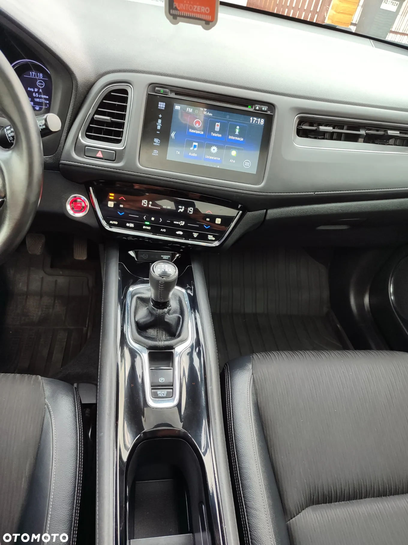 Honda HR-V 1.5 i-VTEC Executive - 17