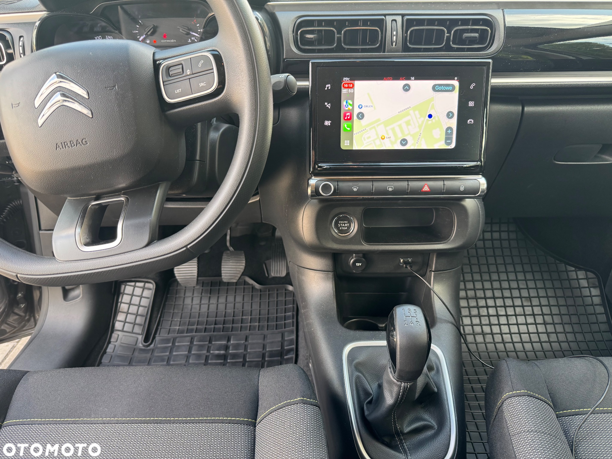 Citroën C3 1.2 PureTech Shine - 9