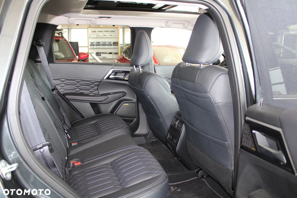 Mitsubishi Outlander Instyle - 22