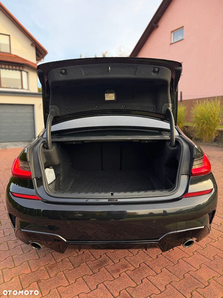 BMW Seria 3 330i M Sport sport - 7