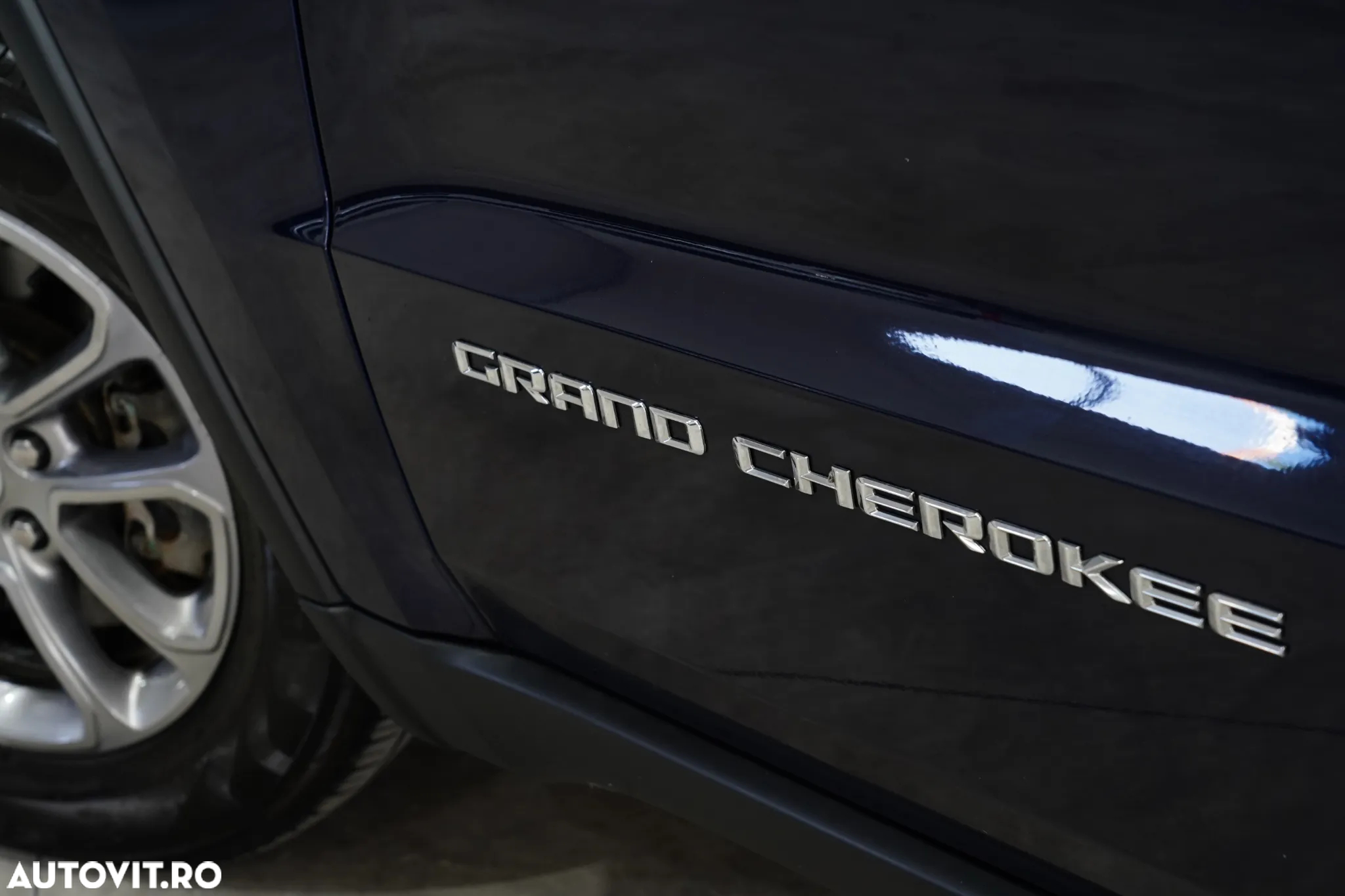 Jeep Grand Cherokee 3.0 V6 Multijet 4WD Automatik Summit - 29