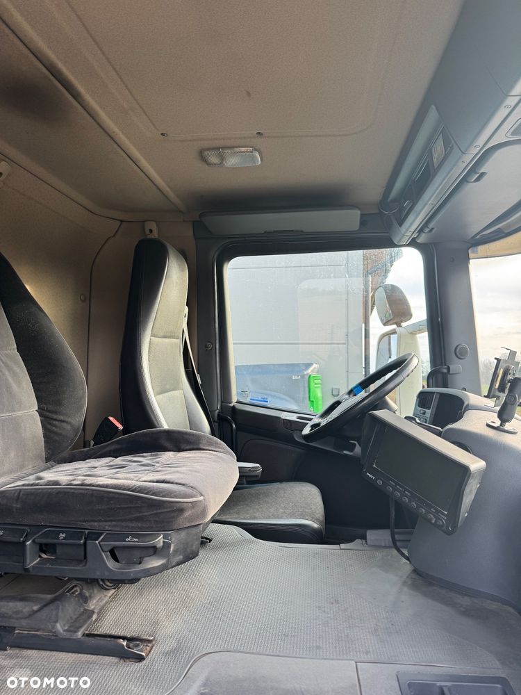 Scania P360 - 12
