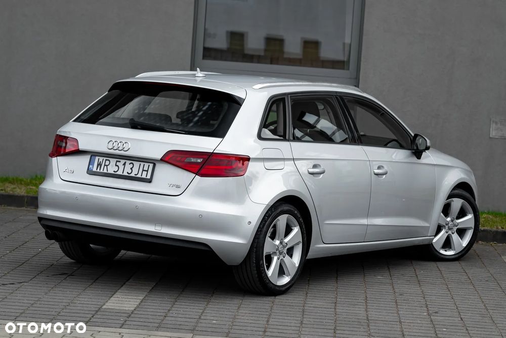 Audi A3 Sportback 1.8 TFSI Attraction - 39