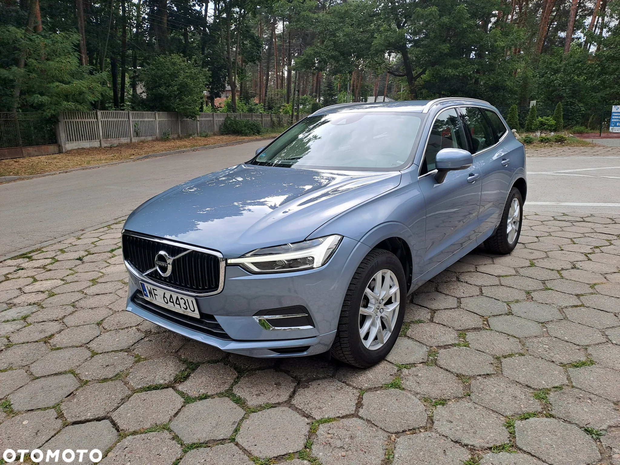 Volvo XC 60 B4 D AWD Momentum Pro - 14