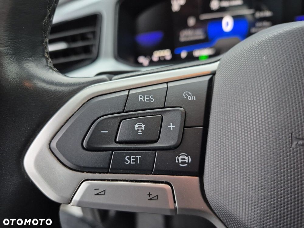 Volkswagen T-Roc 1.5 TSI Life Plus DSG - 13