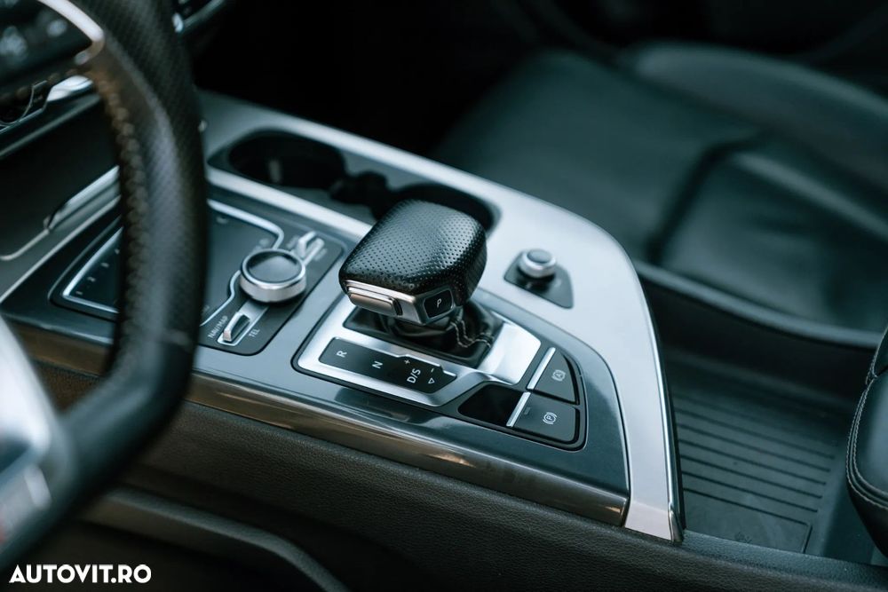 Audi Q7 - 15