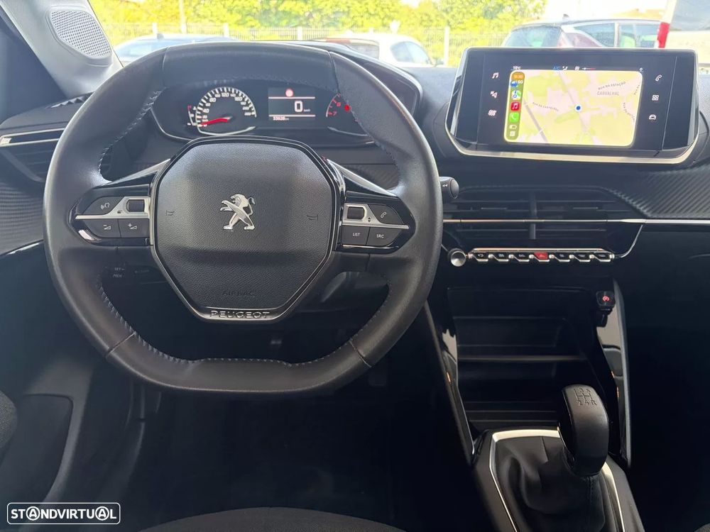 Peugeot 208 1.2 PureTech SE Style - 12