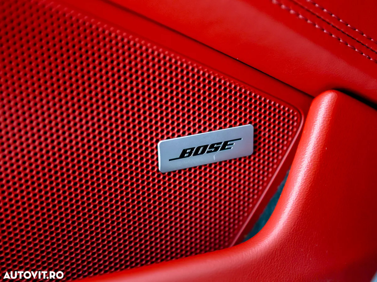 Porsche 911 Carrera 4S - 15