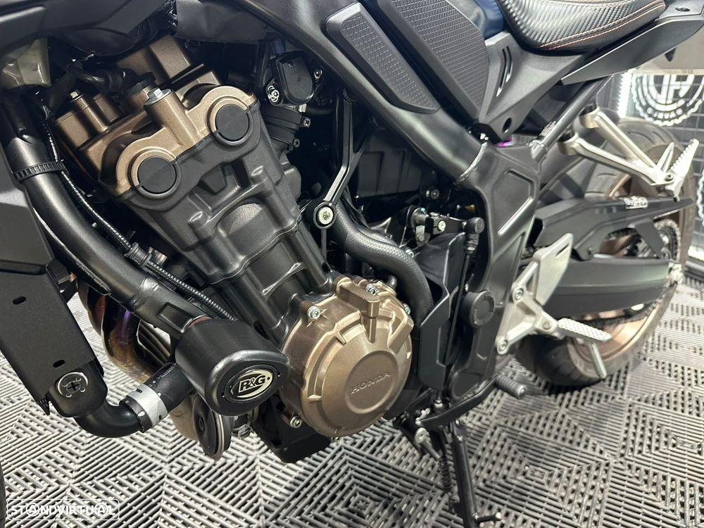 Honda CB 650 R - 4