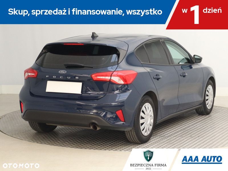 Ford Focus - 7