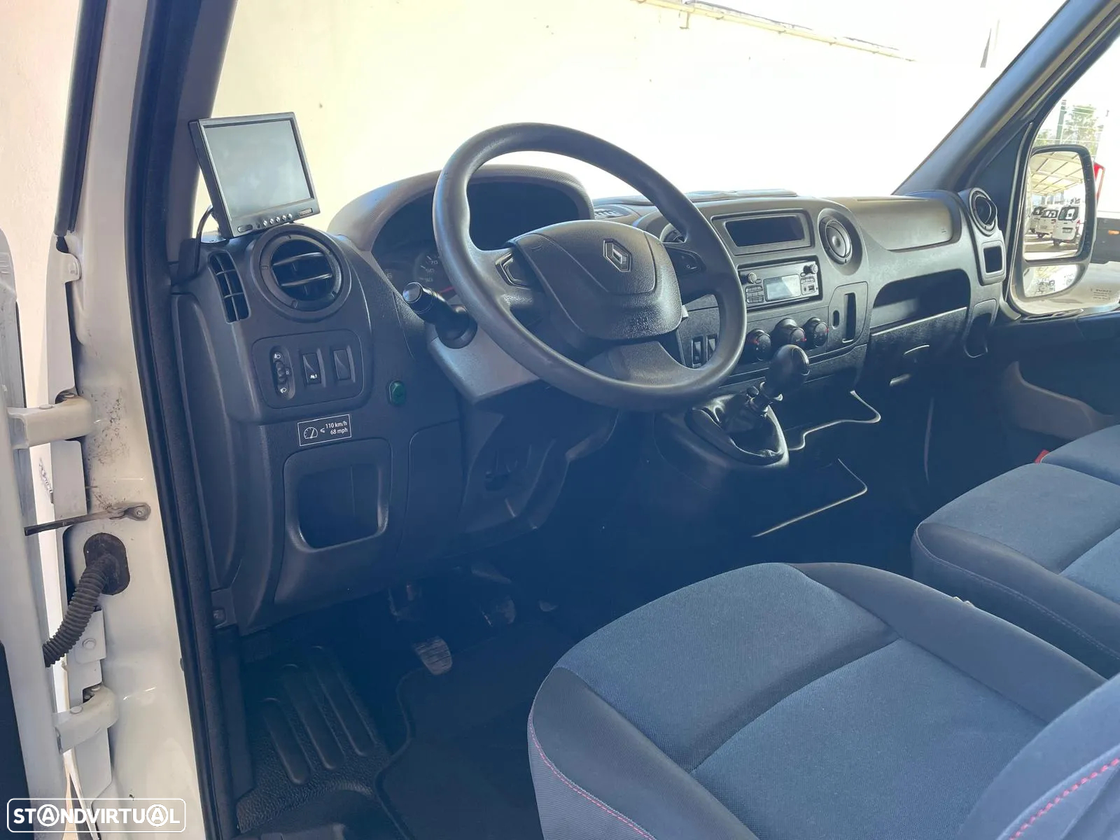 Renault Master 2.3 DCI c/IVA Dedutível - 10