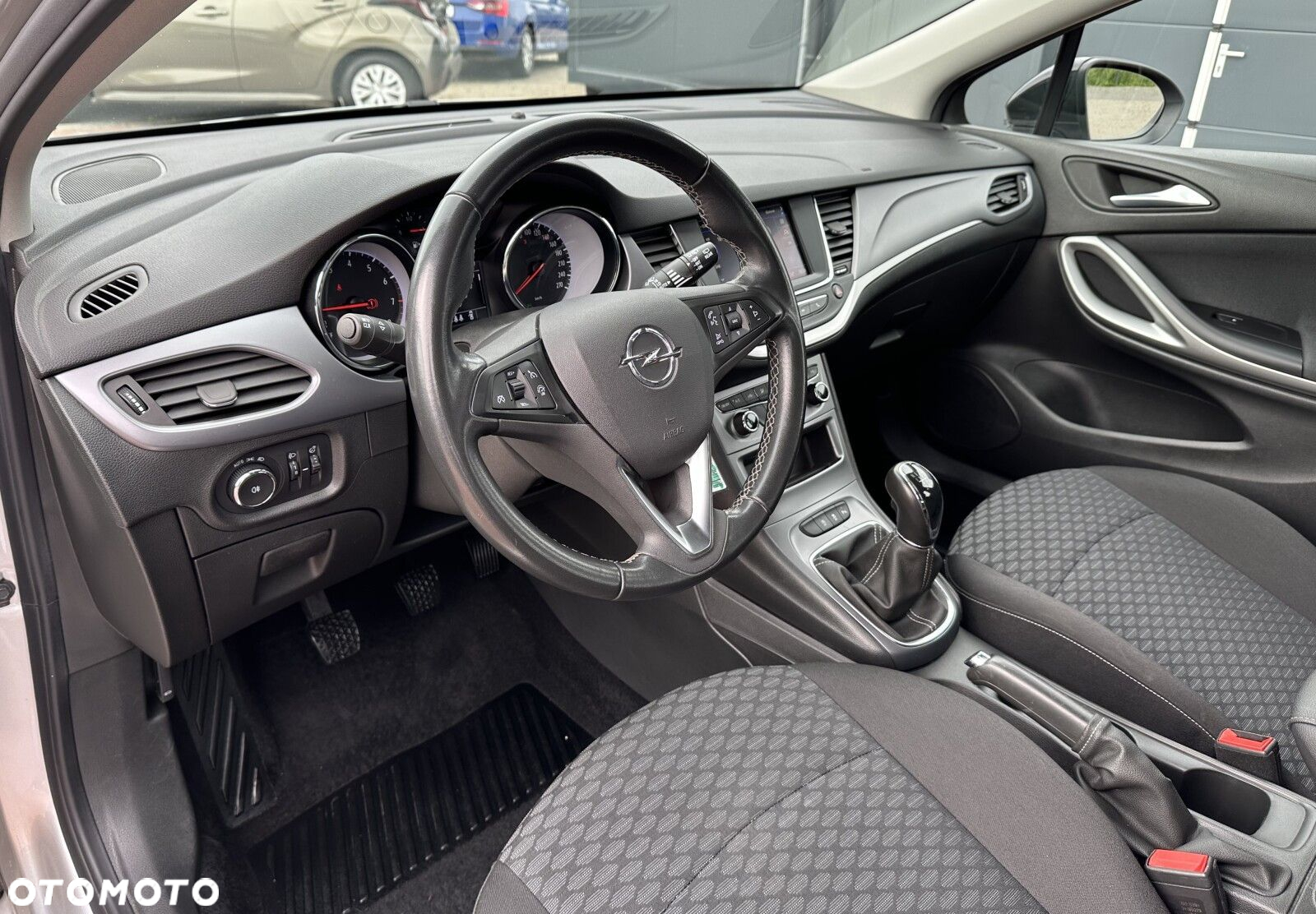 Opel Astra VI 1.2 T Edition S&S - 7