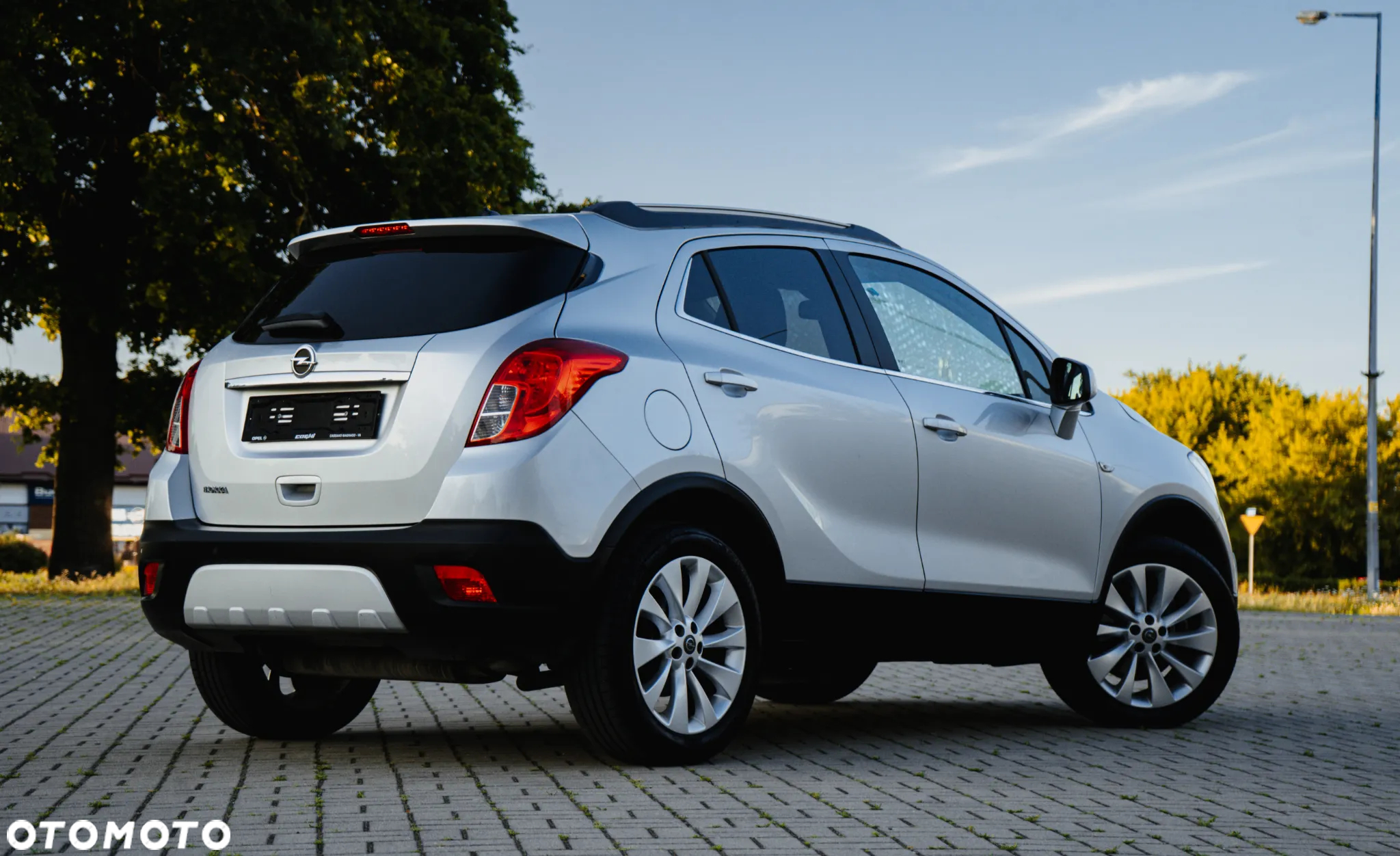 Opel Mokka 1.6 Essentia S&S - 13