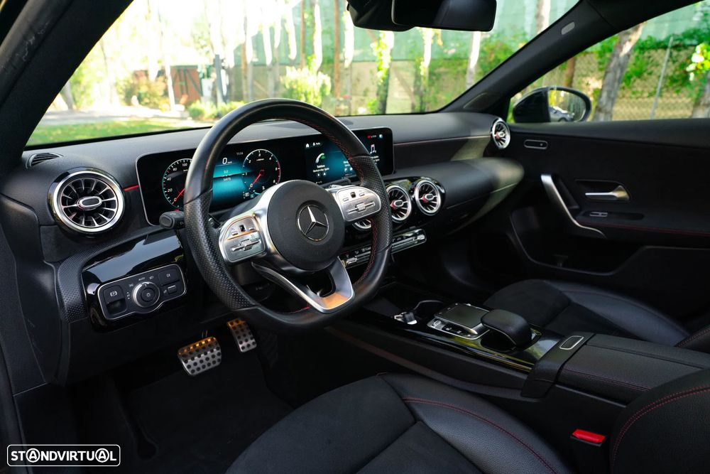 Mercedes-Benz A 180 d 7G-DCT AMG Line - 44