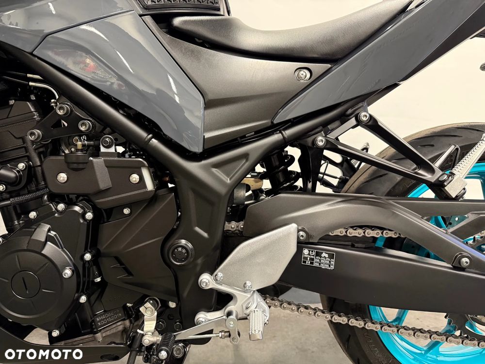 Yamaha MT - 21