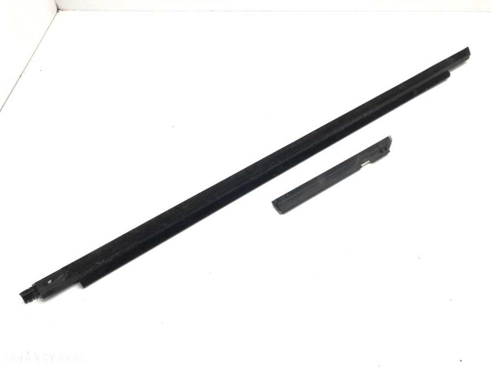 LISTWA ZGARNIAJĄCA PRZÓD PRAWA CHROM  BMW 3 Gran Turismo (F34) 2012 - 2022 320 i 135 kW [184 KM] - 4