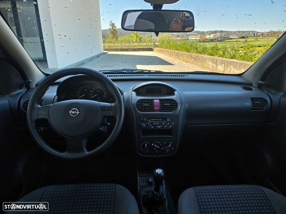 Opel Corsa 1.7 DTi 16V Confort - 15