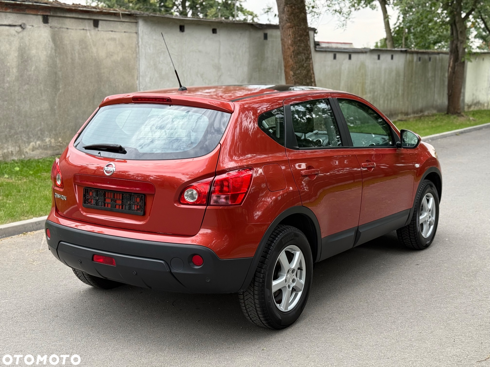 Nissan Qashqai 2.0 4x4 Tekna Premium - 4
