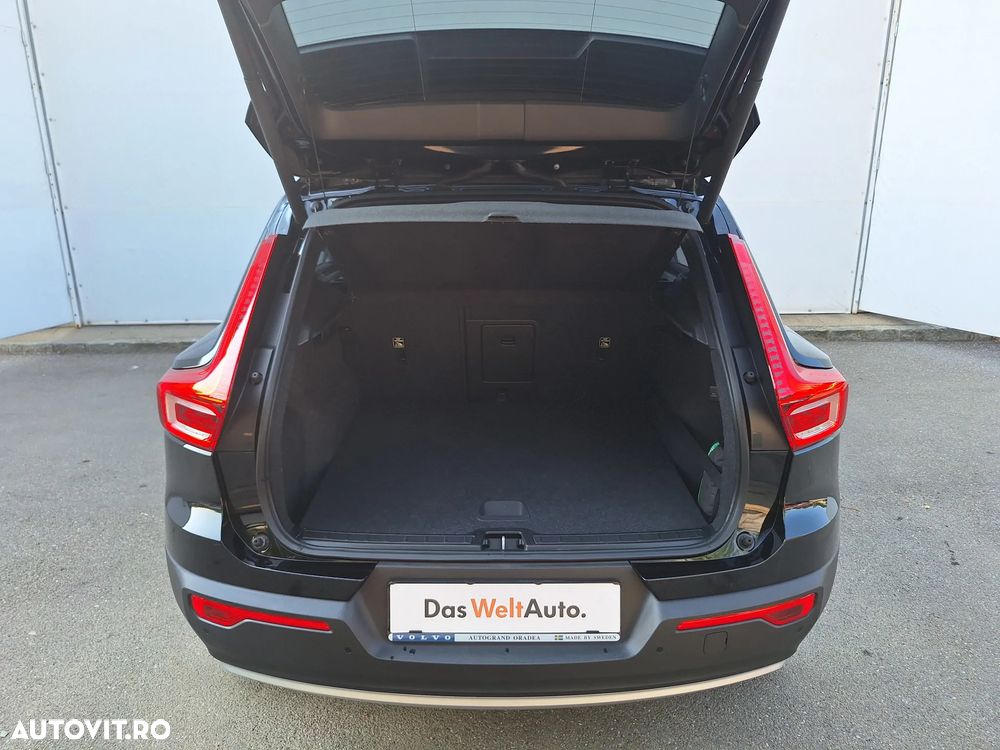 Volvo XC 40 - 33