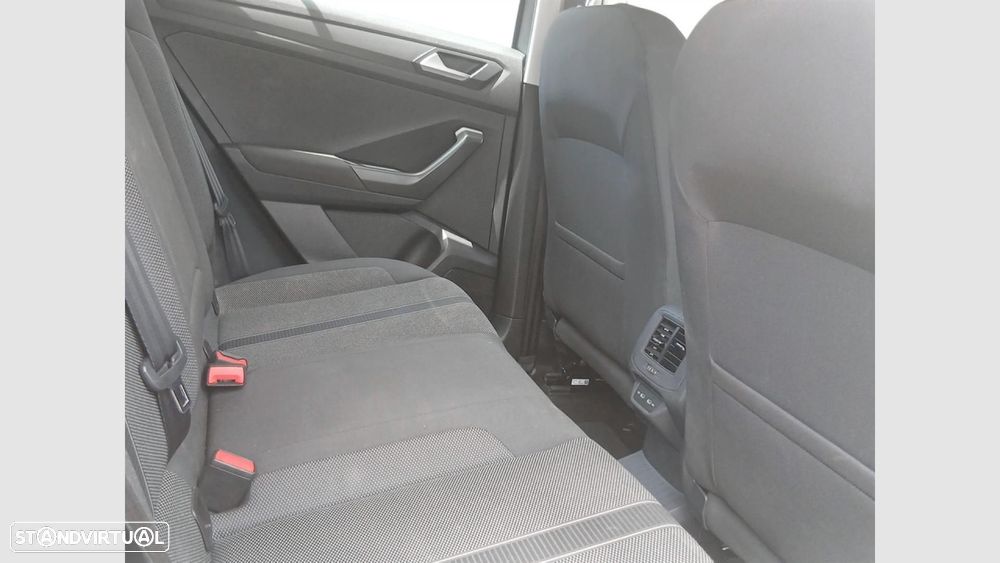 VW T-Roc 1.5 TSI Life DSG - 18