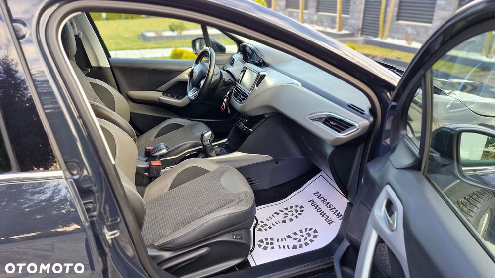 Peugeot 2008 PureTech 110 Stop&Start Style - 23