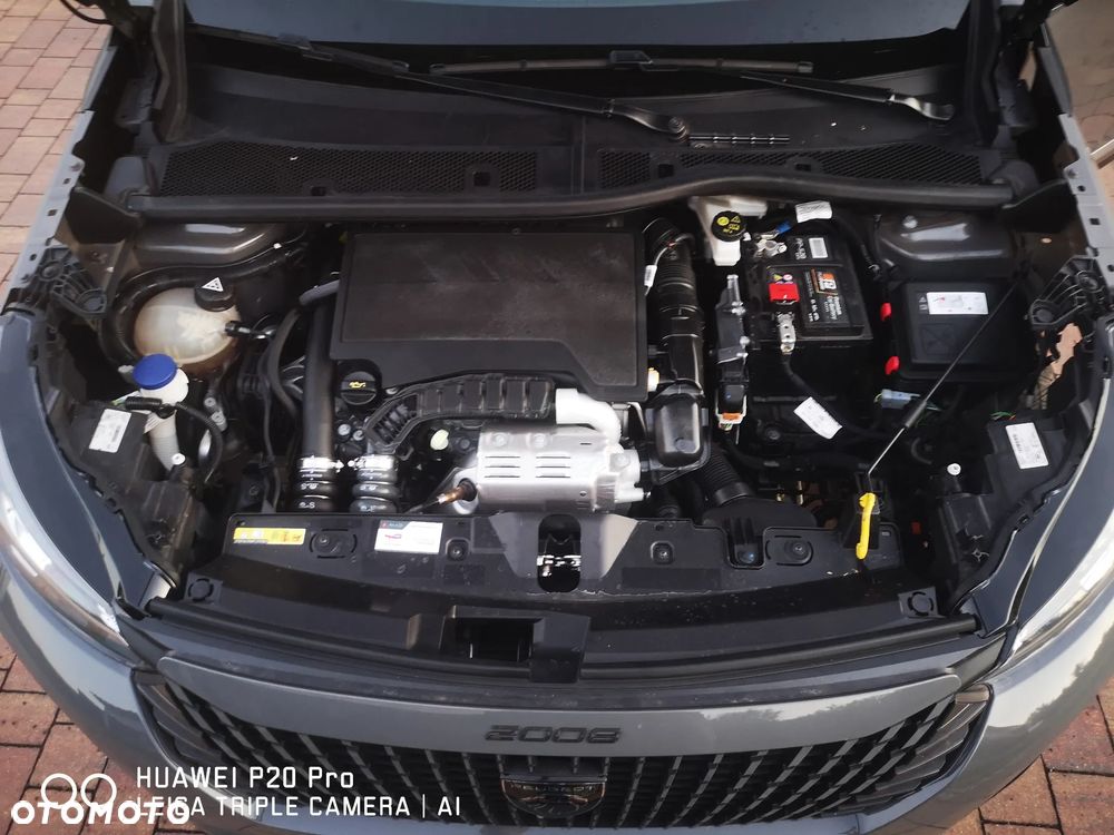 Peugeot 2008 PureTech 100 Allure S&S BVM6 - 7