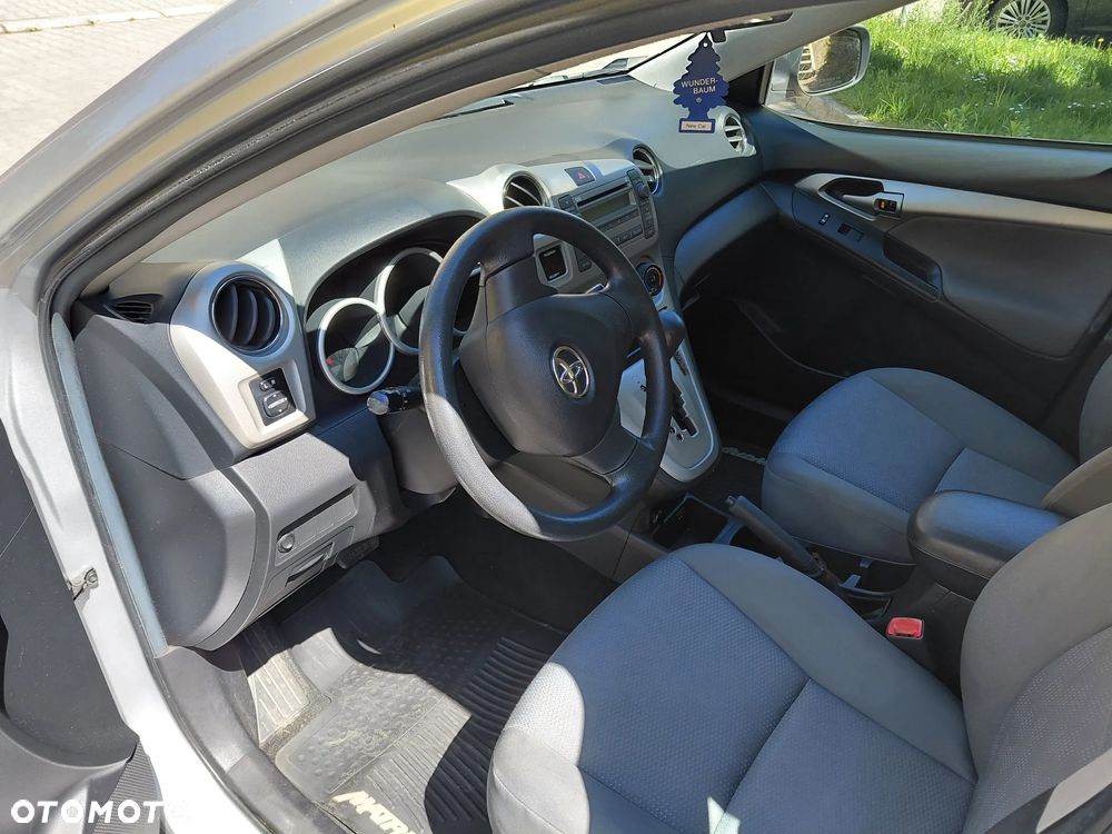 Toyota Matrix - 9