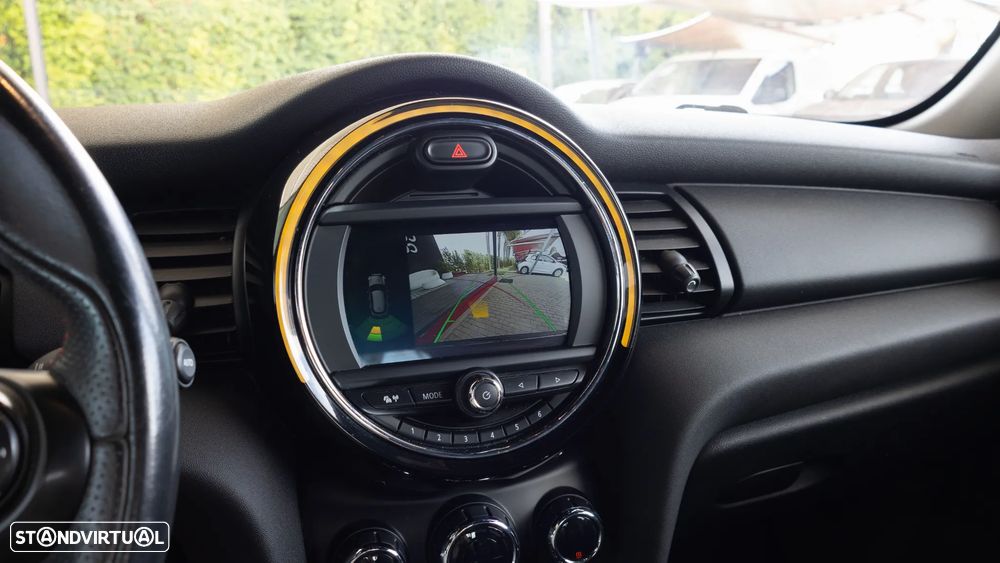 MINI 5 Portas One Auto - 7