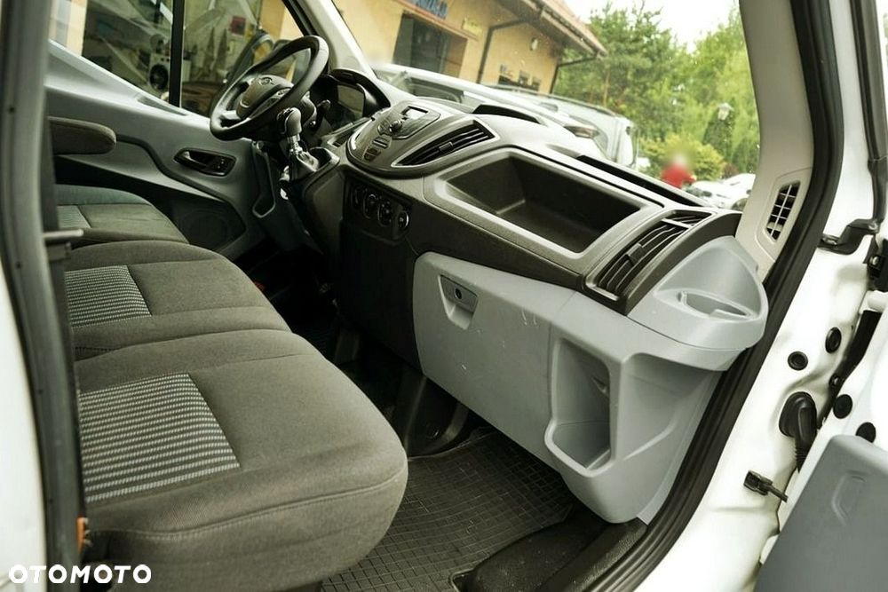 Ford Transit - 16