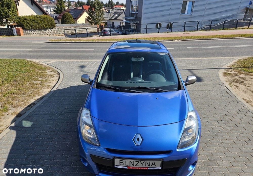Renault Clio - 29