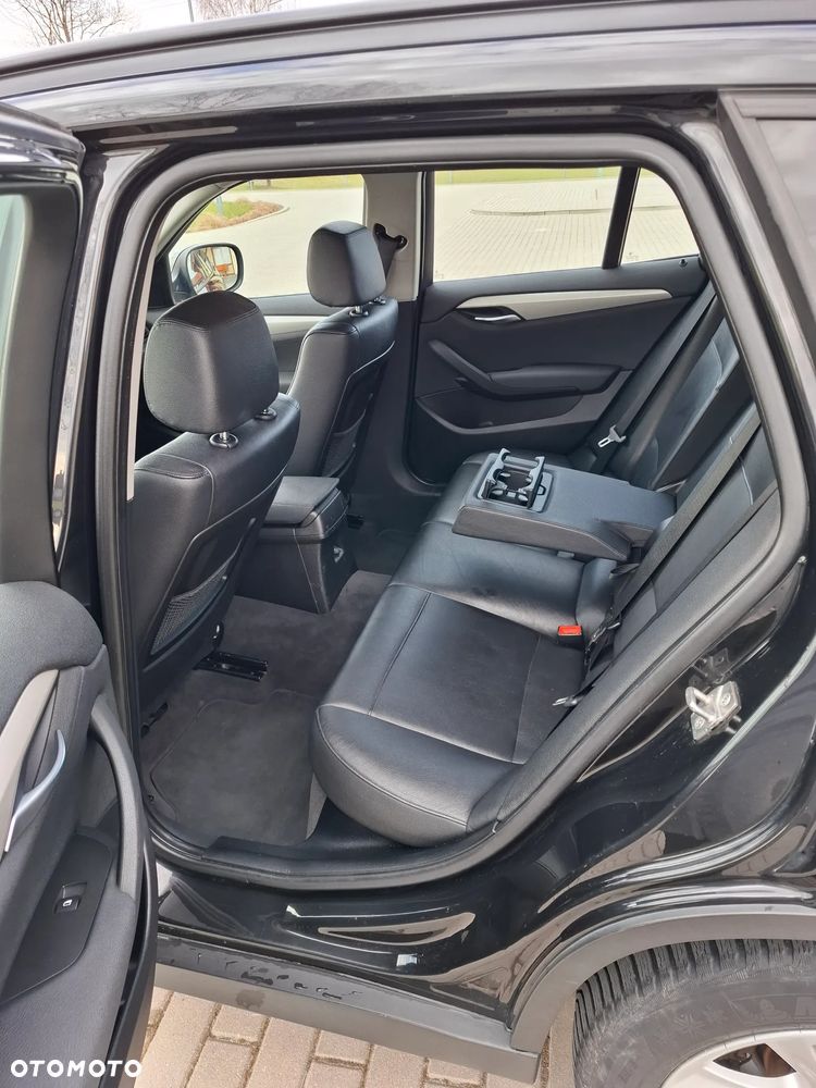 BMW X1 xDrive20d - 16