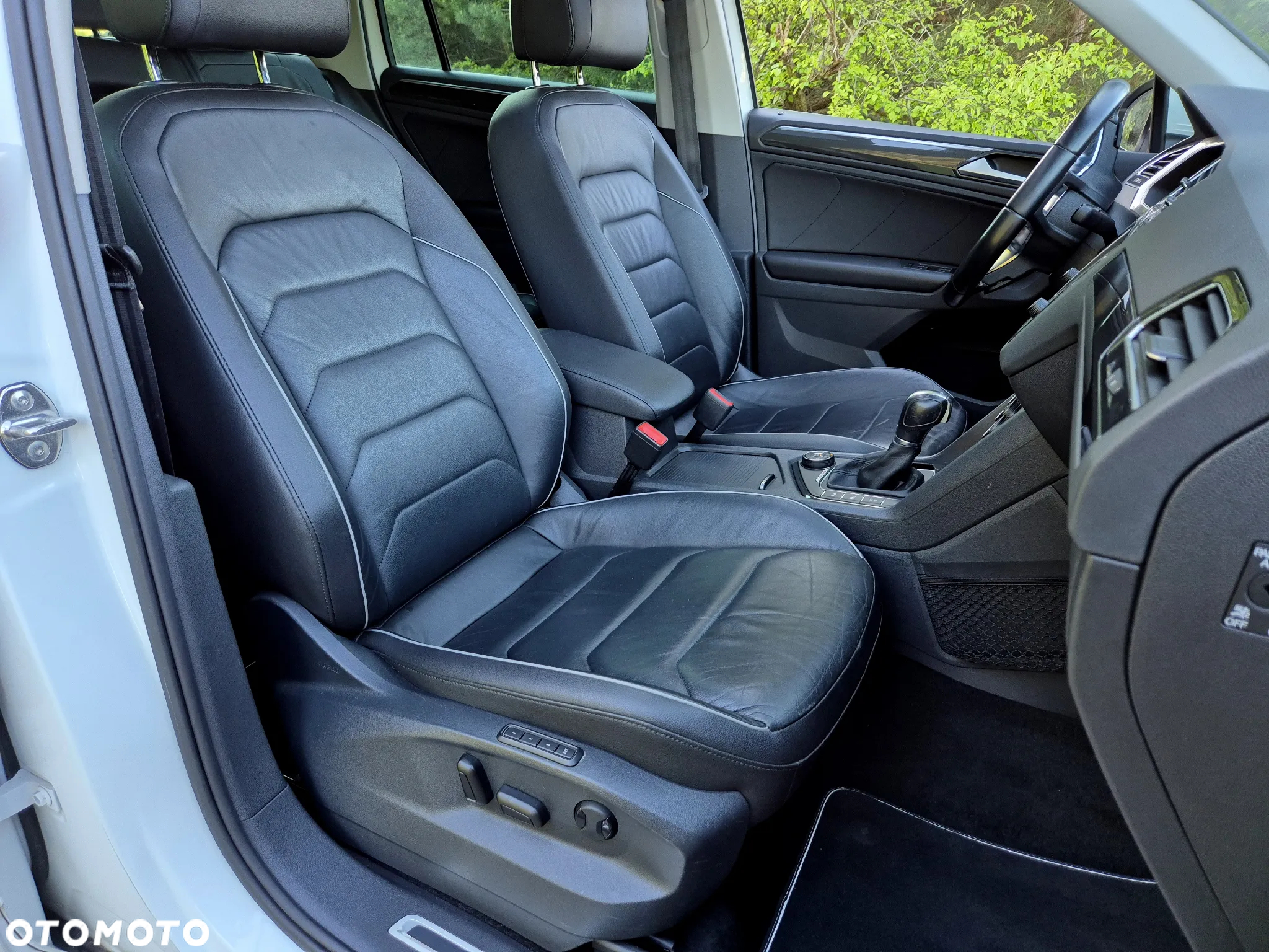 Volkswagen Tiguan 2.0 TDI SCR 4MOTION DSG Highline - 12